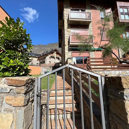 Apartament Deluxe Espot - L'Amfitriona Kültér fotó